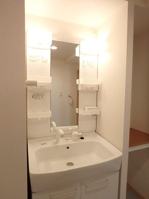 ��ʌ��������܎s�k��{�����P���ڂ̃A�p�[�g�̐��ʏ�