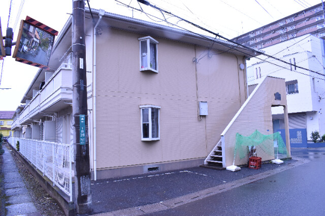 ��ʌ��������܎s��΋���؂P���ڂ̃A�p�[�g�̂��̑�