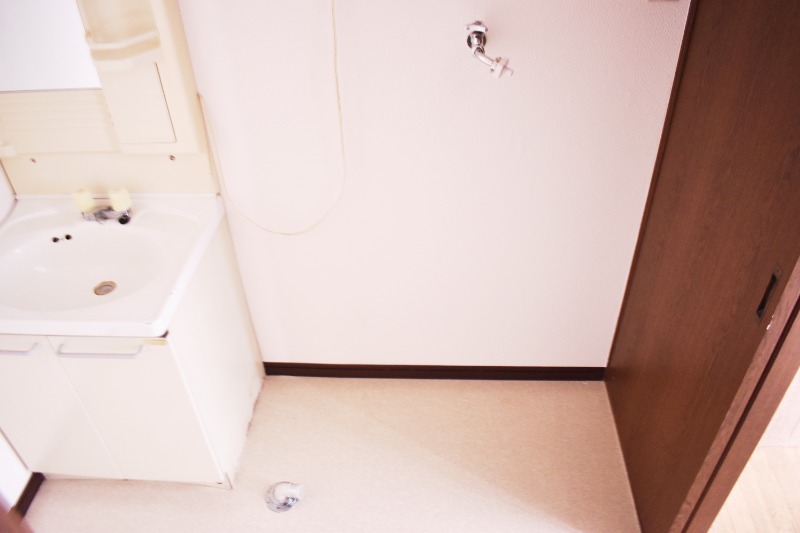 ��ʌ��������܎s��΋���؂P���ڂ̃A�p�[�g�̐��ʏ�