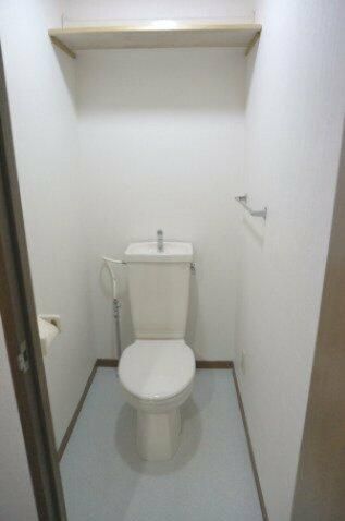 ��ʌ�����s�����Q���ڂ̃}���V�����̃g�C��