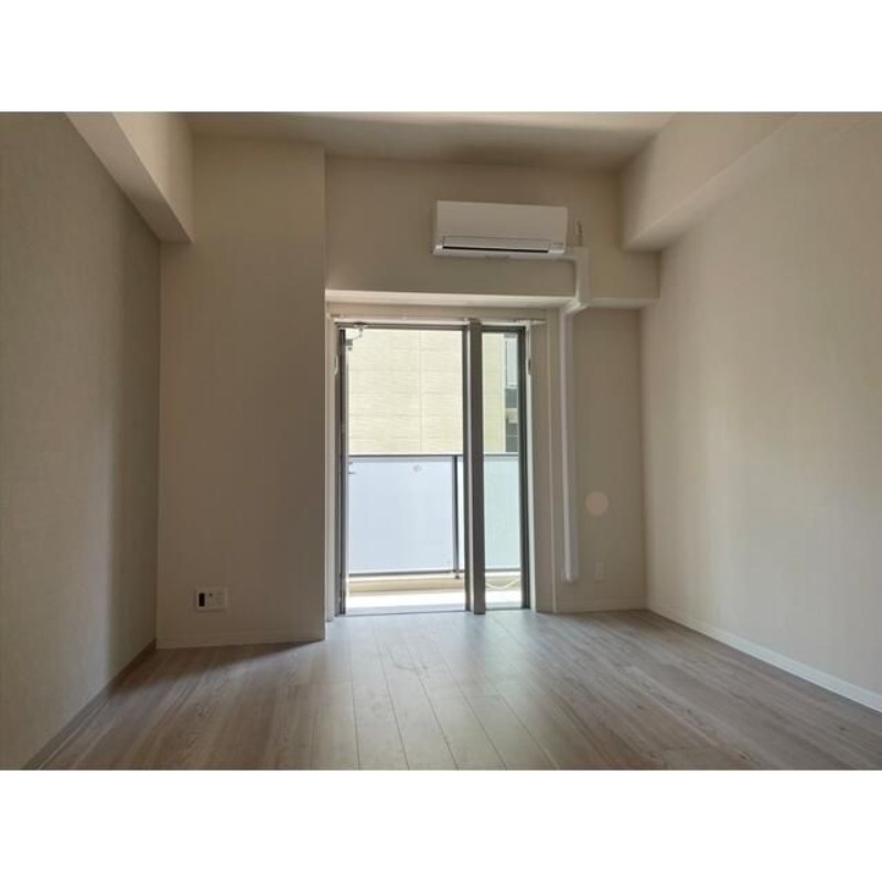 ��ʌ��������܎s�Y�a���ՂX���ڂ̃}���V�����̃o���R�j�[