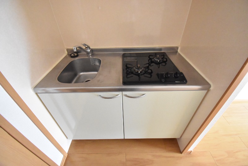 ��ʌ��z�J�s�{�{���Q���ڂ̃}���V�����̃L�b�`��