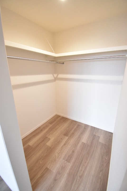 ��ʌ��������܎s�΋�����T���ڂ̃e���X�n�E�X�̎��[