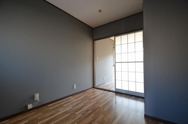 ��ʌ��@�c�s����R���ڂ̃A�p�[�g�̂��̑������E�X�y�[�X