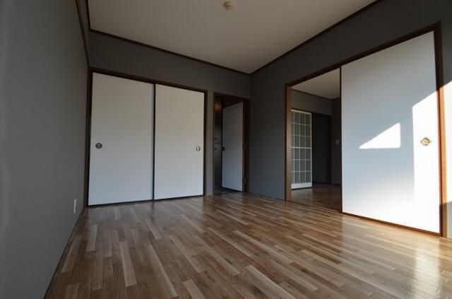 ��ʌ��@�c�s����R���ڂ̃A�p�[�g�̎��[