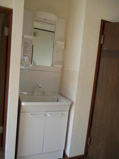 ��ʌ��������܎s�����擌��{�S���ڂ̃}���V�����̐��ʏ�