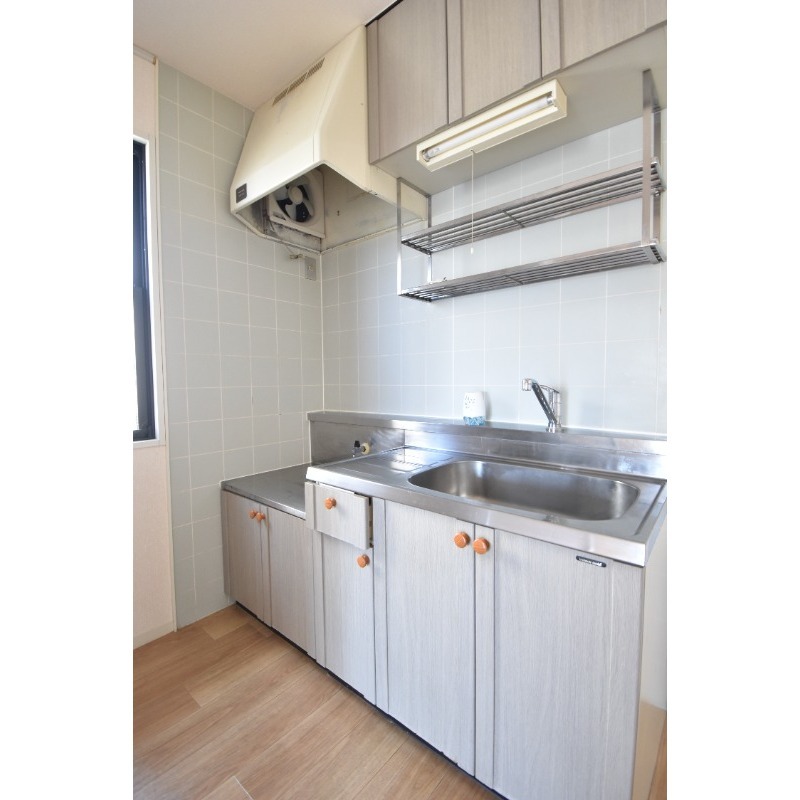 ��ʌ��������܎s�����攪���q�S���ڂ̃A�p�[�g�̃L�b�`��