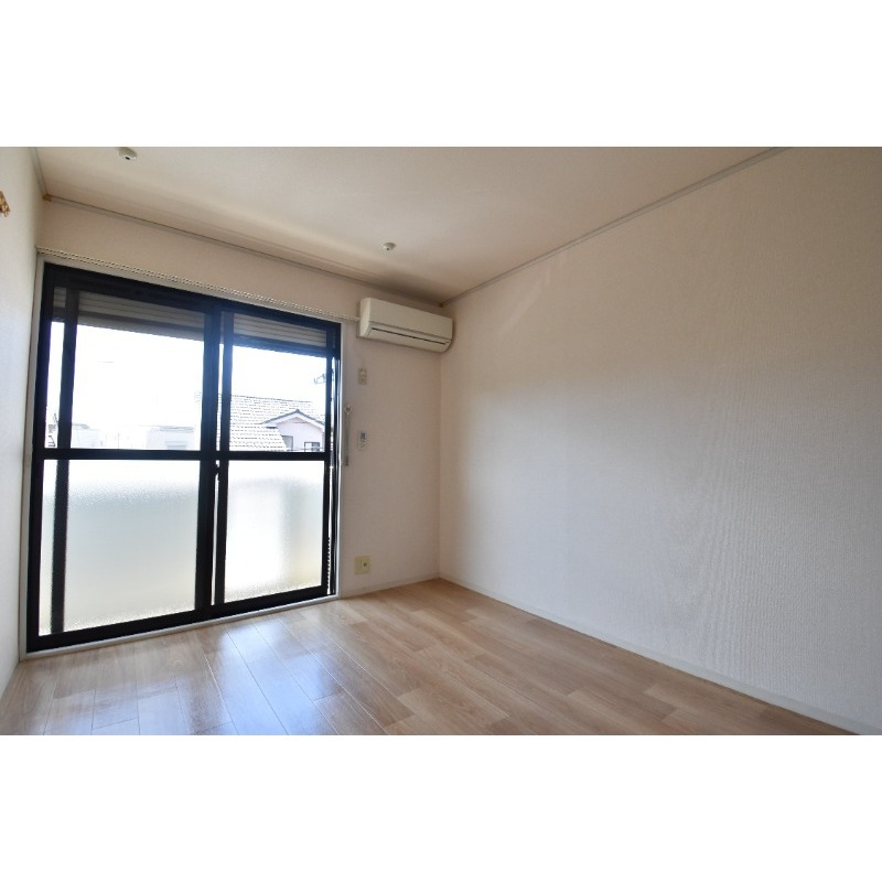 ��ʌ��������܎s�����攪���q�S���ڂ̃A�p�[�g�̋����E���r���O