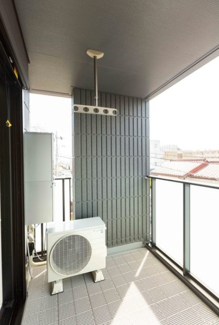 �Q�n������s�h���̃}���V�����̃o���R�j�[