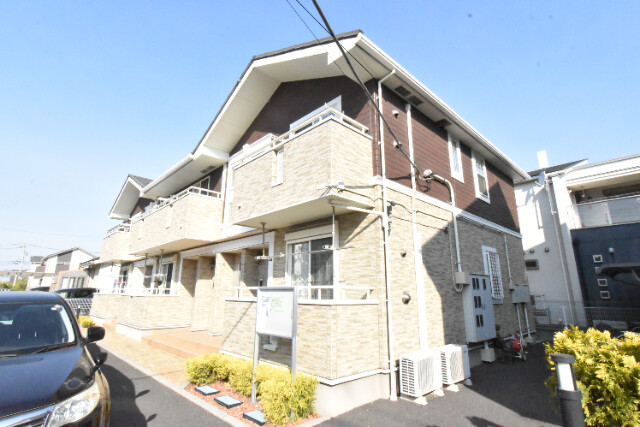 ��ʌ��z�J�s���C�N�^�E���V����10-13�̃A�p�[�g�̌����O��