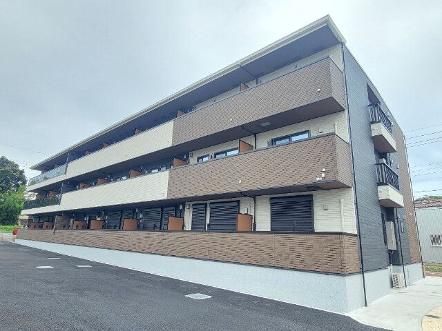 ��ʌ��������܎s������厚���V��481-1�̃A�p�[�g�̌����O��