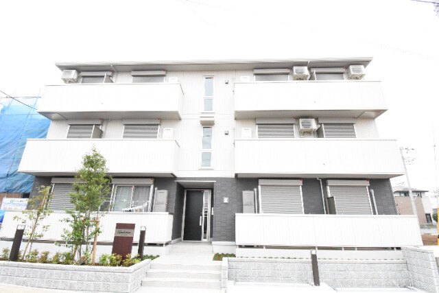 ��ʌ��������܎s���搼��{�P���ڂ̃A�p�[�g�̌����O��