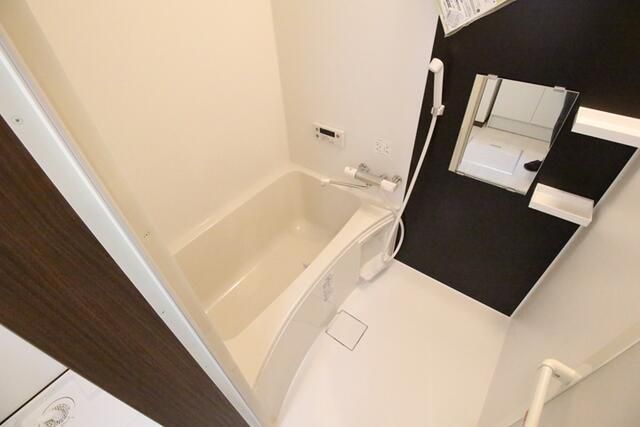 ��ʌ��������܎s������{�����R���ڂ̃A�p�[�g�̃o�X