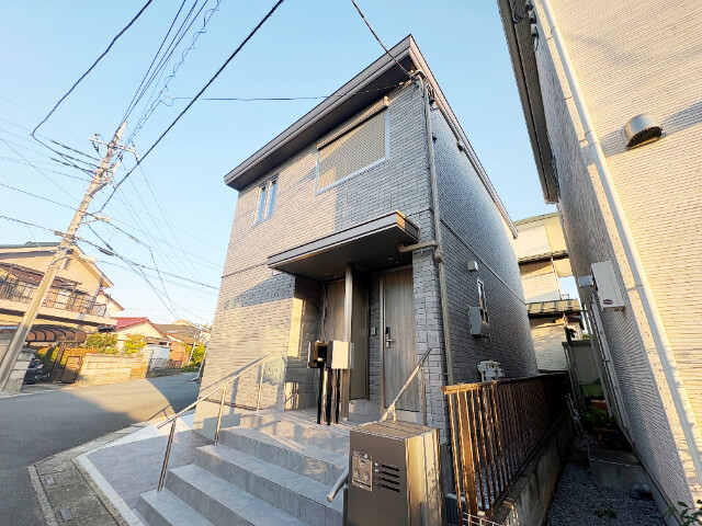 ��ʌ��������܎s����厚�w��̃A�p�[�g�̌����O��