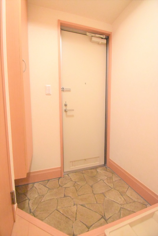 ��ʌ��z�J�s�{�{���P���ڂ̃A�p�[�g�̌���