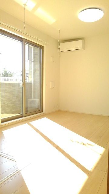 ��ʌ��������܎s��΋���P���ڂ̃A�p�[�g�̋��ԁE���r���O