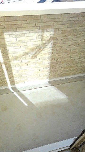 ��ʌ��������܎s��΋���P���ڂ̃A�p�[�g�̃o���R�j�[