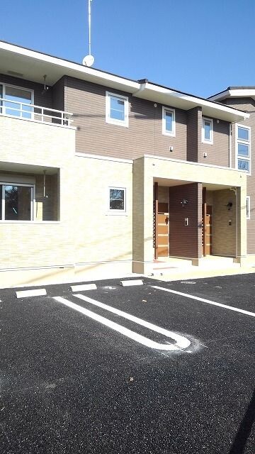 ��ʌ��������܎s��΋���P���ڂ̃A�p�[�g�̒��ԏ�