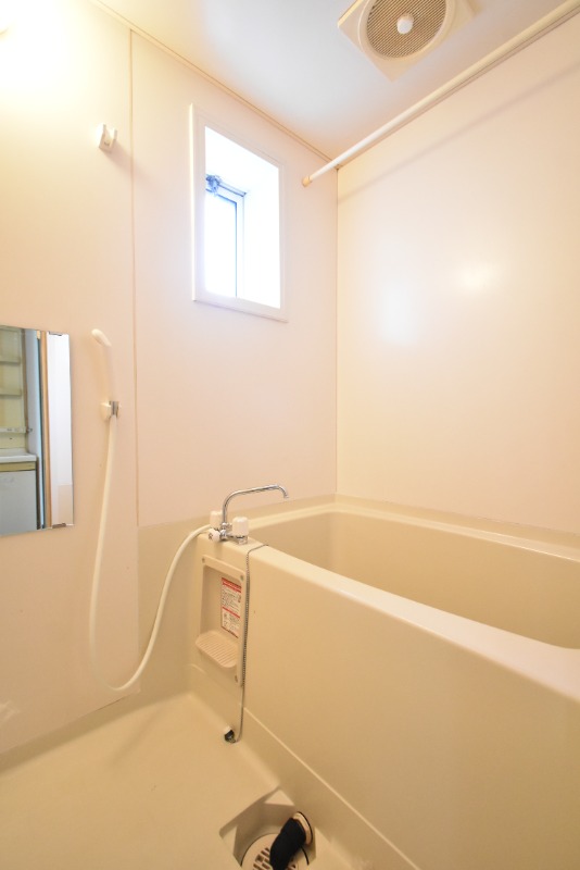 ��ʌ��������܎s�������˂U���ڂ̃A�p�[�g�̃o�X