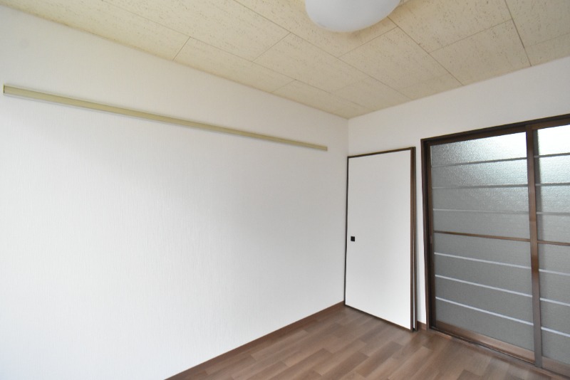 ��ʌ��������܎s�������˂U���ڂ̃A�p�[�g�̂��̑������E�X�y�[�X