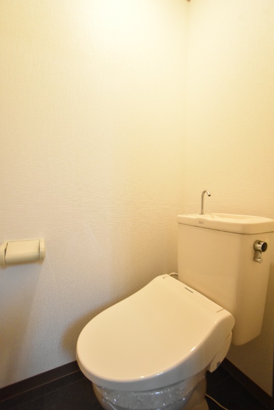 ��ʌ��������܎s�������˂U���ڂ̃A�p�[�g�̃g�C��