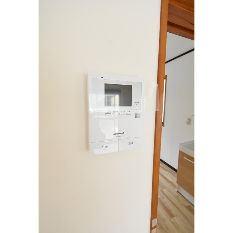 ��ʌ��@�c�s���m�؂Q���ڂ̃e���X�n�E�X�̂��̑�