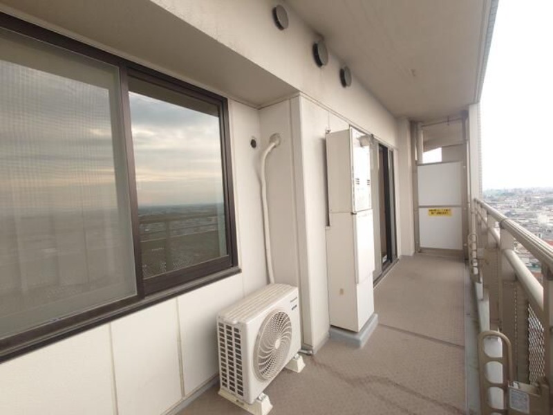 ��ʌ��������܎s������㗎���Q���ڂ̃}���V�����̃o���R�j�[