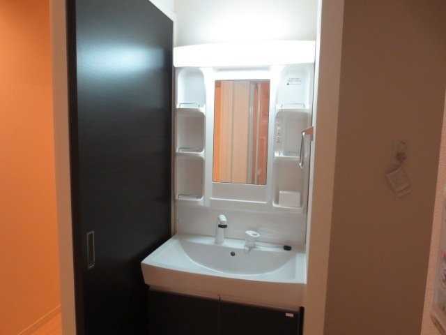 ��ʌ��������܎s�������J�S���ڂ̃}���V�����̐��ʏ�