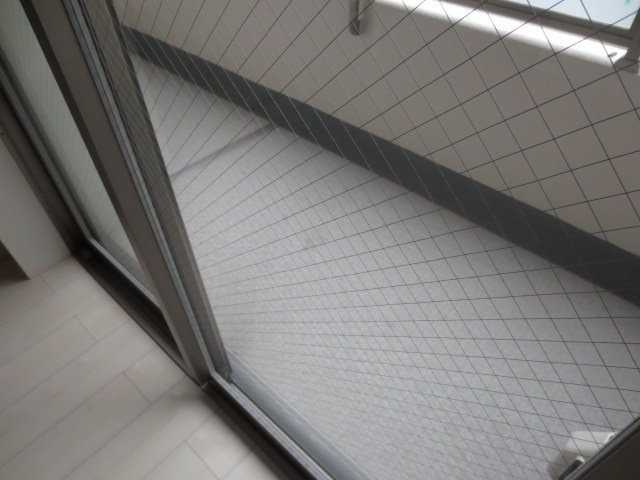 ��ʌ��������܎s�������J�S���ڂ̃}���V�����̃o���R�j�[