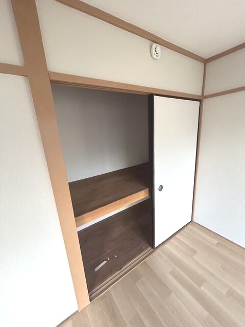 ��ʌ������s�����R���ڂ̃}���V�����̎��[