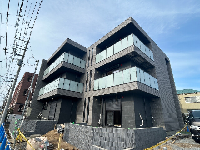 ��ʌ��������܎s�����擌��{�U���ڂ̃}���V�����̌����O��