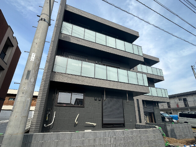 ��ʌ��������܎s�����擌��{�U���ڂ̃}���V�����̌����O��