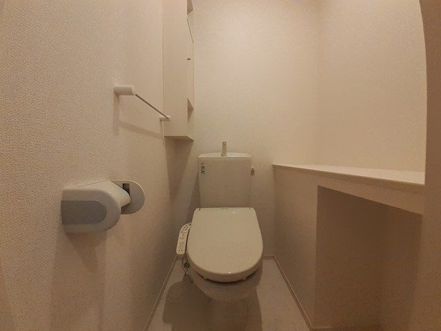 ��ʌ�����s�����P���ڂ̃A�p�[�g�̃g�C��