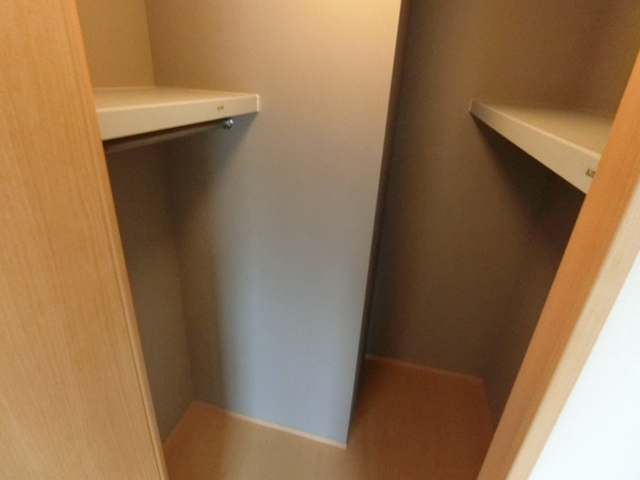 ��ʌ��������܎s��{��O���Q���ڂ̃A�p�[�g�̎��[