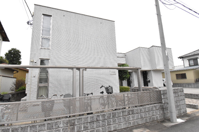 ��ʌ��z�J�s���z�J�R���ڂ̃}���V�����̌����O��