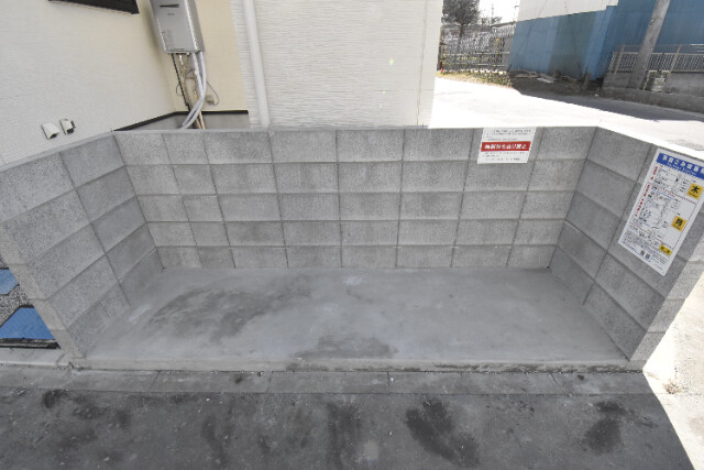 ��ʌ��������܎s���搼��{�P���ڂ̃^�E���n�E�X�̂��̑�