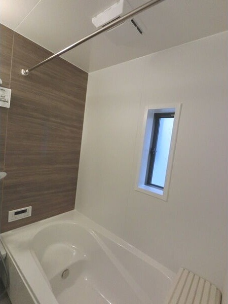 ��ʌ��z�J�s�厚��\�Y�̈�ˌ��Ẵo�X