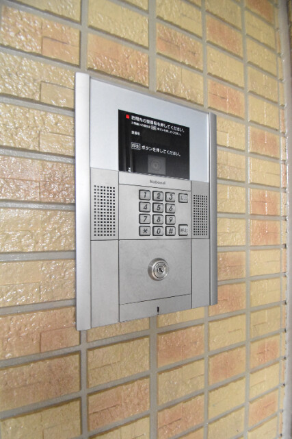 ��ʌ��������܎s��{��V�����Q���ڂ̃A�p�[�g�̂��̑�