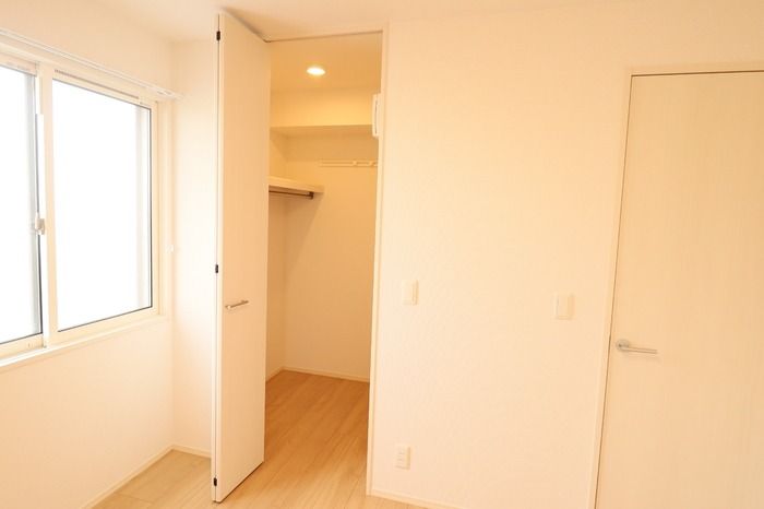 ��ʌ��z�J�s���C�N�^�E���U���ڂ̃A�p�[�g�̎��[