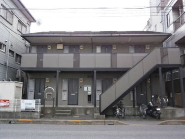 ��ʌ��������܎s����Y�a�R����46-5�̃A�p�[�g�̌����O��