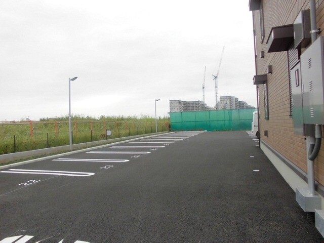 ��ʌ��������܎s��΋�������P���ڂ̃A�p�[�g�̒��ԏ�