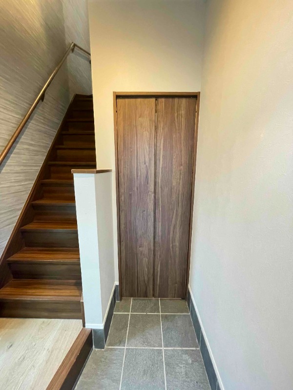 ��ʌ�����s�㒬�Q���ڂ̃A�p�[�g�̌���