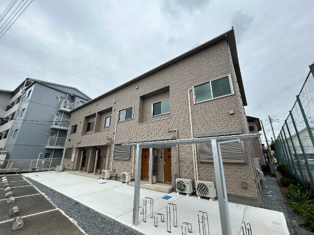 ��ʌ��������܎s�k��{�����R���ڂ̃A�p�[�g�̌����O��