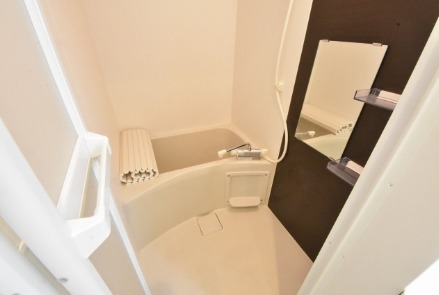 ��ʌ��������܎s����厚�w��̃A�p�[�g�̃o�X