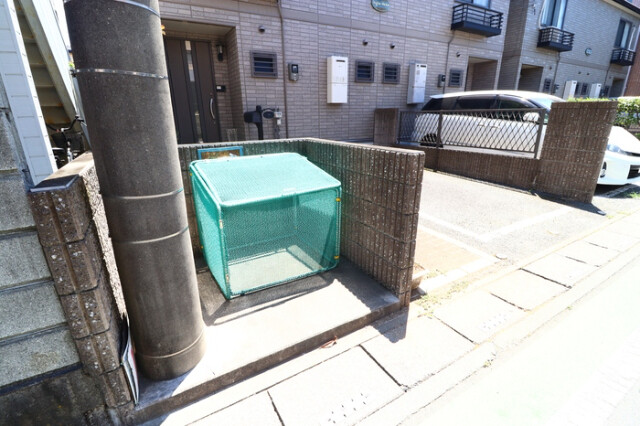 ��ʌ��������܎s�k��{�����̃A�p�[�g�̂��̑�