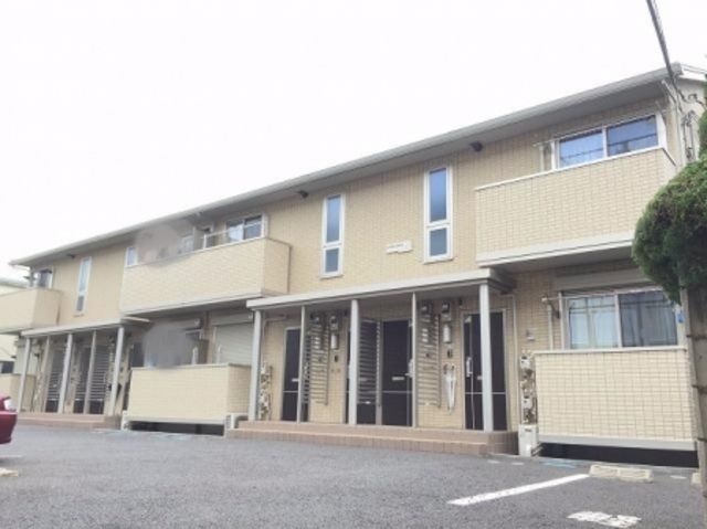 ��ʌ��������܎s�����J�R����12-9�̃A�p�[�g�̌����O��