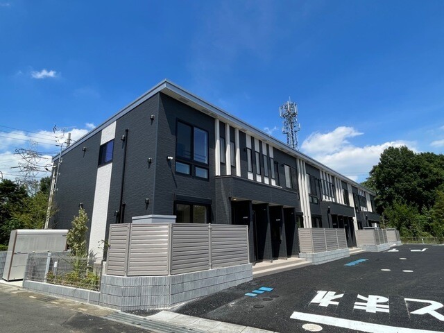 ��ʌ�����s�厚���s���т̃A�p�[�g�̌����O��