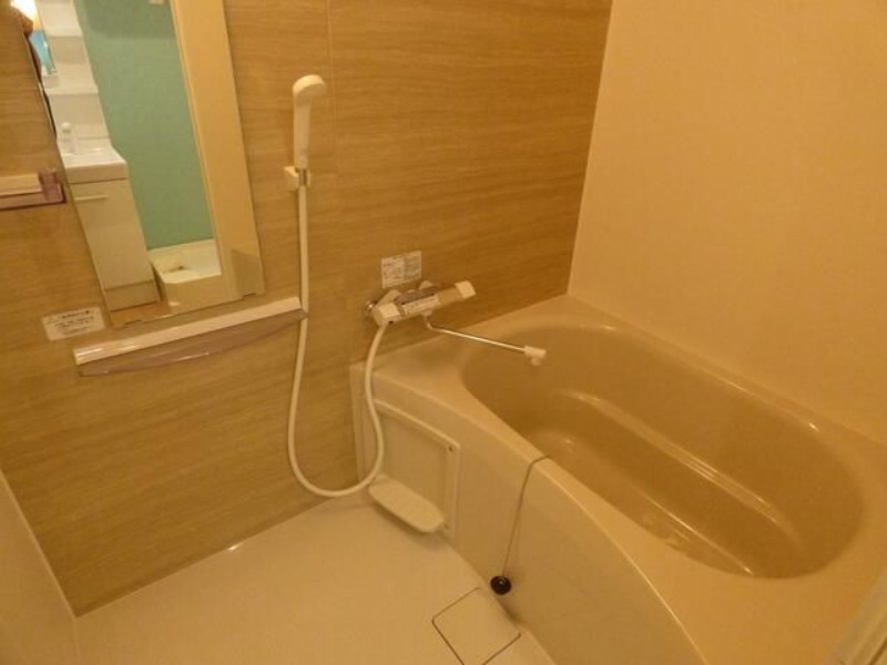 ��ʌ��������܎s��{��k�ܒ��P���ڂ̃}���V�����̃o�X