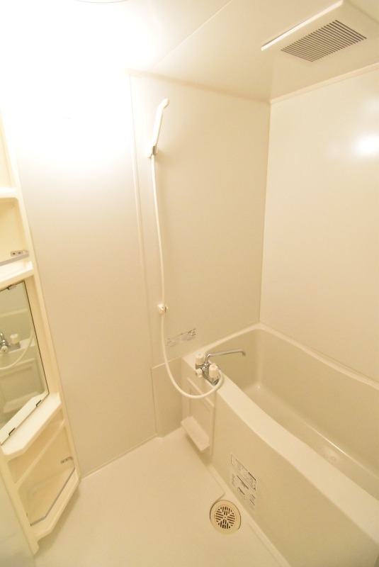 ��ʌ��������܎s�k��{�����S���ڂ̃A�p�[�g�̃o�X