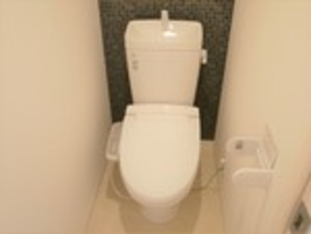 ��ʌ��������܎s�k��A�|���P���ڂ̃A�p�[�g�̃g�C��